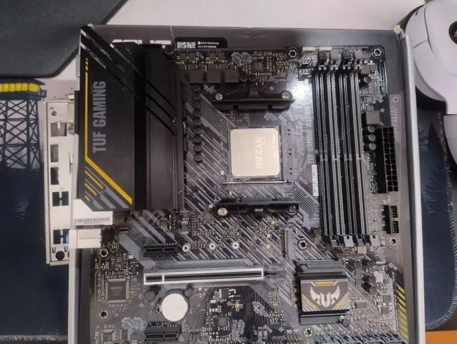 Kit Ryzen 5 5600 + a520?m asus tuf gaming plus II