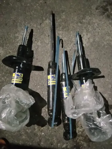 Vendo 4 amortecedor retificado os 4 por 200