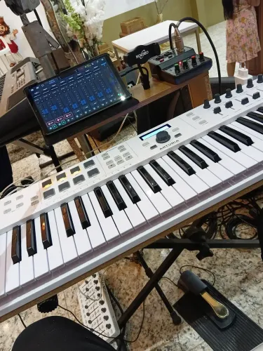 Arturia Keylab Essential 61