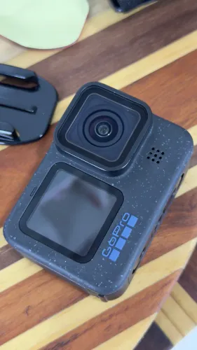 GoPro 12 black com acessórios *585*