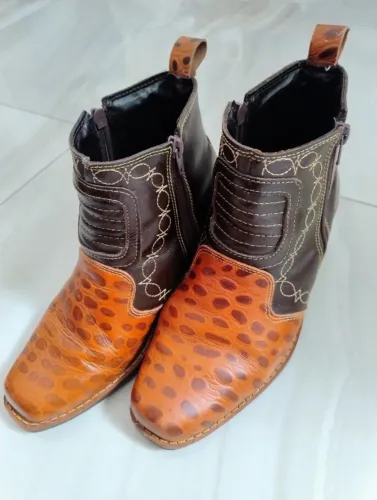 Bota de couro / n.40