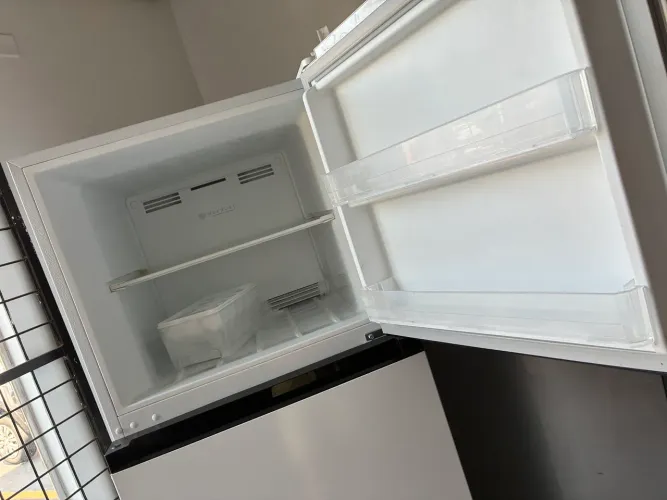 Geladeira Mideia