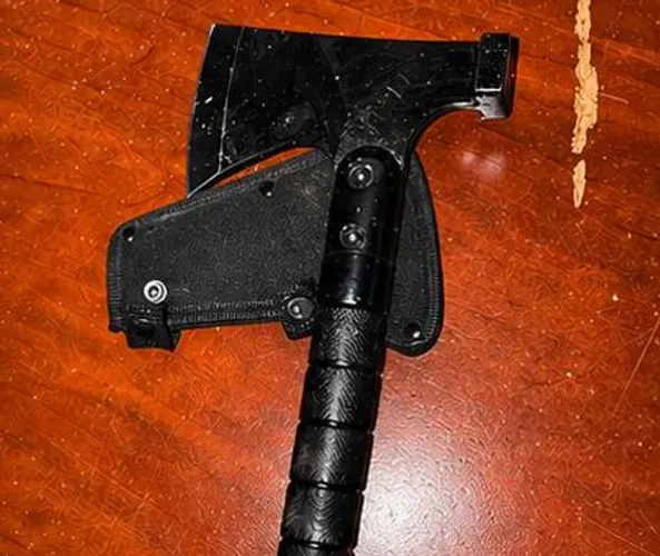 Machado Tático Militar, Modelo: Tomahawk