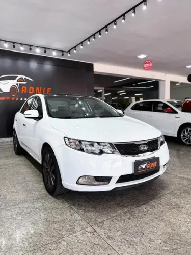 Kia Motors Cerato 1.6 16V Aut. 2013