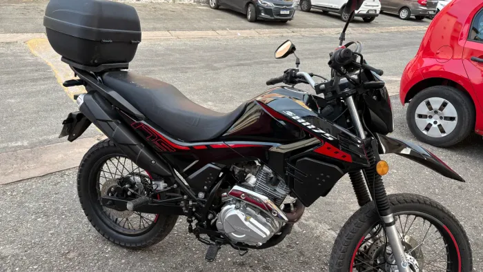 SHI 175 2025 EM ÓTIMO ESTADO