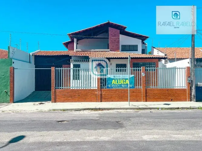 Casa com 4 dormitórios para alugar, 300 m² por R$ 4.500,00/mês - Cidade dos Funcionários -