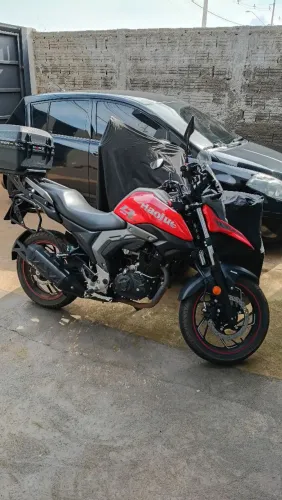 Vendo Suzuki/ houjue DL 160