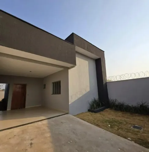 ALUGA-SE CASA NO SETOR VILA OLIVEIRA, APARECIDA DE GOIÂNIA/GO