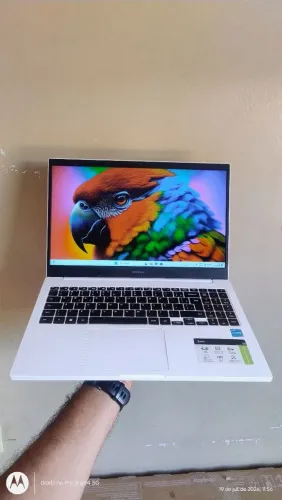 Notebook Samsung book Core i3 11° gen ( Aceito cartão de crédito)