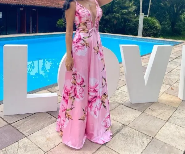 Vestido de cetim tamanho 36 (P )