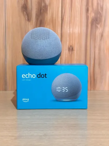 Echo dot 4ª geração com relógio (Alexa)