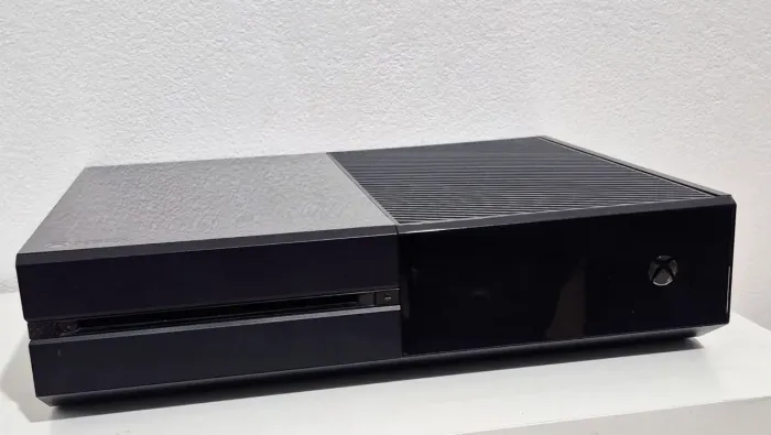 Xbox one Sem controle + 31 jogos