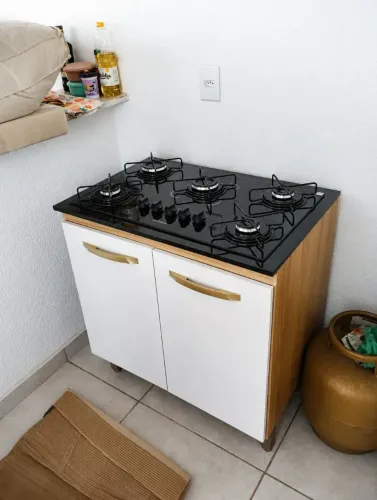 Balcão 0.80m com Cooktop Itatiaia 5B