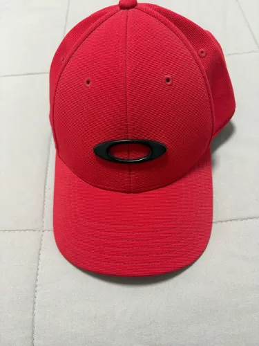 Boné Tincan Vermelho