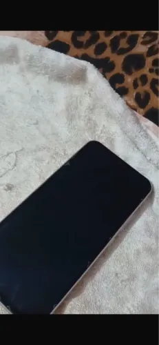 Vendo celular na caixa