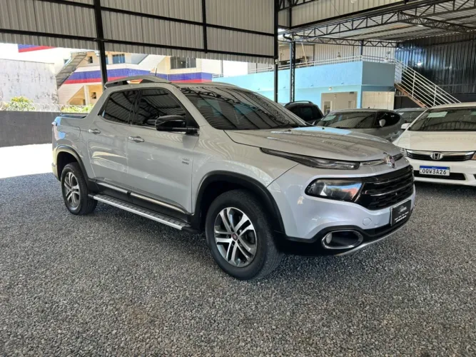 Fiat Toro Volcano 2.0 16V 4X4 TB Diesel Aut. 2017