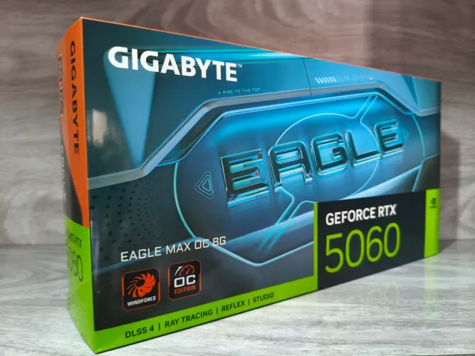 Placa de Vídeo Gigabyte RTX 5060 Eagle Max OC 8GB 