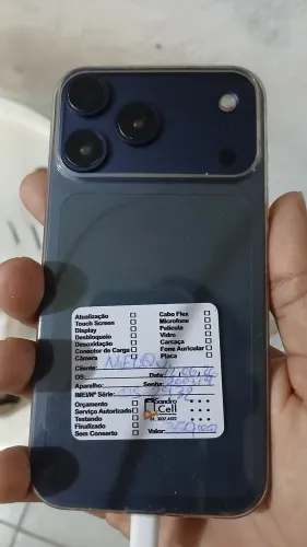 Vende-se iphone xr na carcaça de um 17