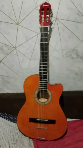 Vende-se violão eletrônico, semi novo