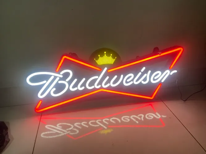 Led da Budweiser 