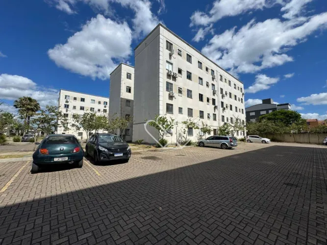 Apartamento à venda no Condomínio Porto dos Anjos em Gravataí