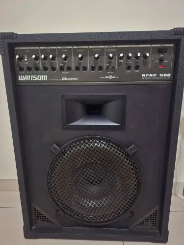 Caixa amplificada