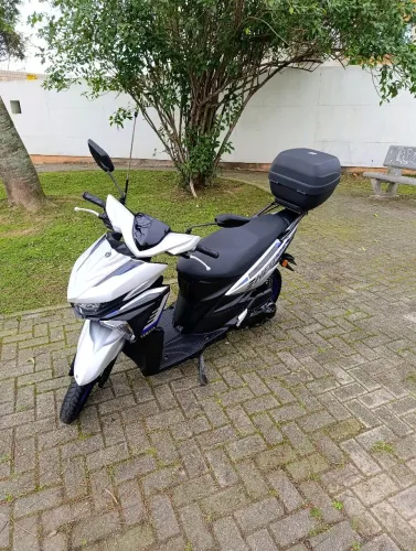 Yamaha Neo 125 2021 | Apenas 7.000 km | Baú Tork | Manual e Chave Reserva