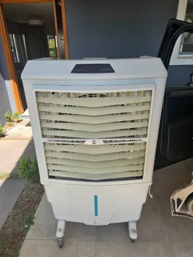 Climatizador Industrial Portátil M9000 Mwm 100 Litros Evaporativo Branco - POUCO USO!