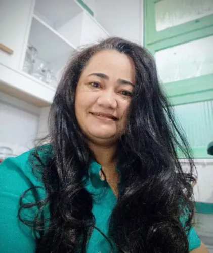Cuidadora de idoso e acompanhante hospitalar 
