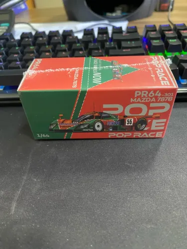 Pop race Mazda 787b
