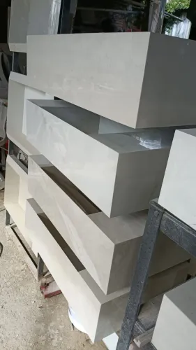 Pia em porcelanato