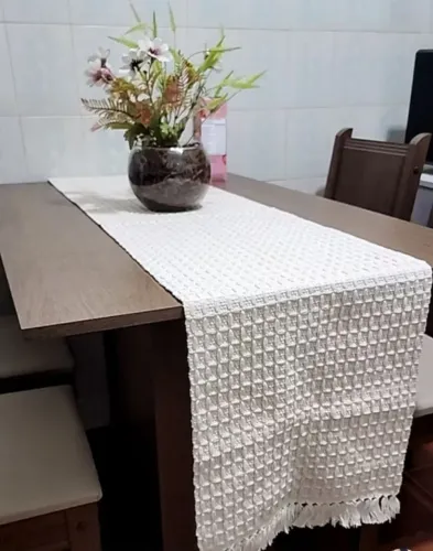 Caminho de mesa artesanal reforçado 