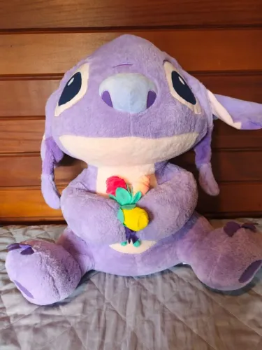 Pelúcia Stitch Roxo com Buquê de Flores Gigante 70 cm Nova