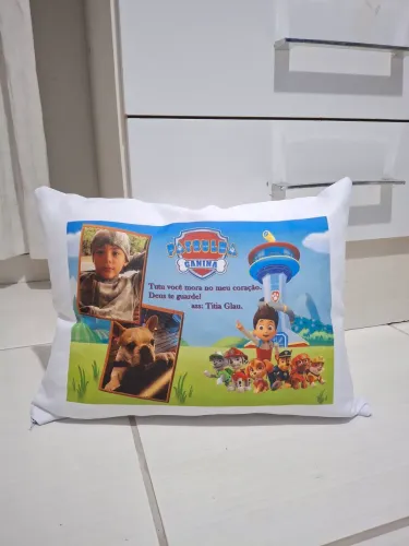 Almofadas e Travesseirinhos estampados.