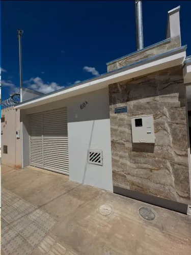 Vende se casa 3 quartos com acabamento Premium
