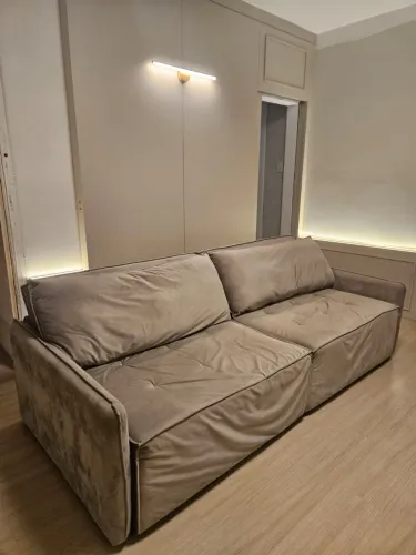 Sofá retrátil