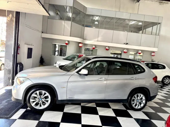BMW X1 Sdrive 18I 2.0 16V 4X2 Aut. 2011