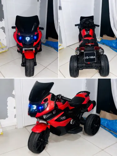 Moto infantil elétrica 