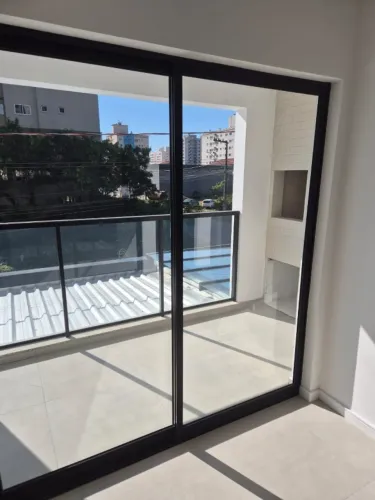 OPORTUNIDADE PRONTO 2 suítes, 3bwc, 1vg excelente localização com lazer completo venha ver