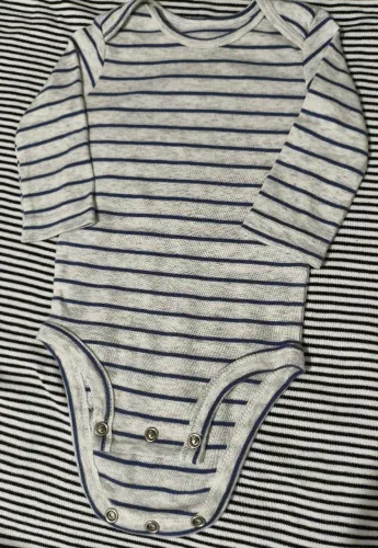 Body Carter's, tamanho 3 meses