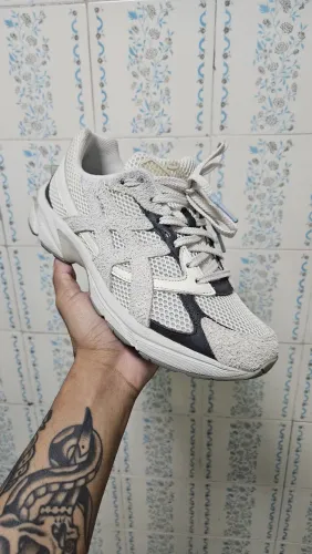 Asics 1130 hal studios 38BR (serve 39)com caixa 