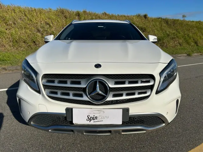 Mercedes-Benz GLA 200 Adv. 1.6/1.6 TB 16V Flex Aut. 2019