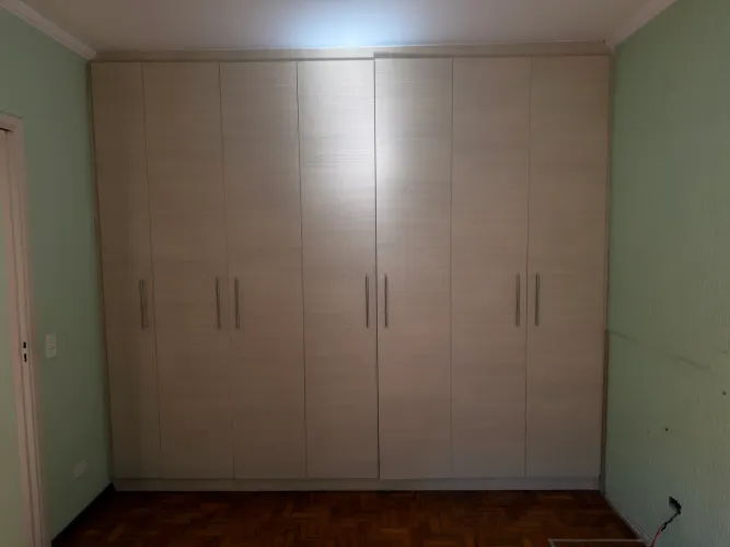 Guarda-roupa planejado grande 8 portas - Excelente