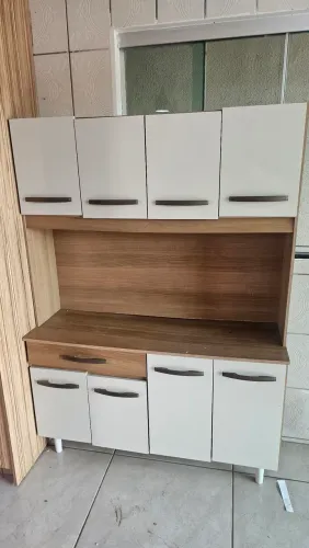 Armário de cozinha usado