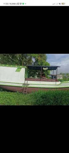 Vendo barco de passeio /carga