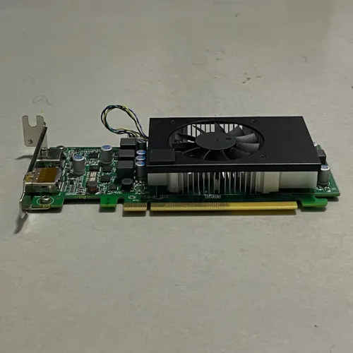 PLACA DE VIDEO LOW PROFILE AMD RX550 4gb ORIGINAL LENOVO