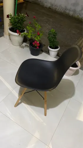 2 Cadeiras eames