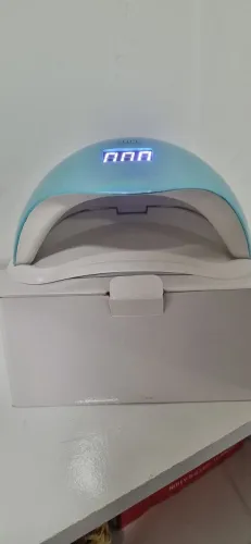 Cabine UV para unha em gel 