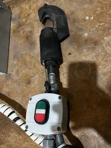 Máquina prensa cabo elétrica, hidráulica e pneumática 110v 10000psi