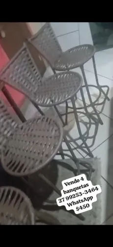 Vendo 4 baquetas altura 70